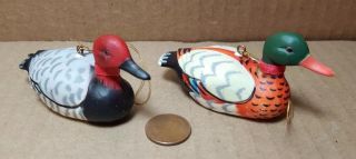 Two Duck Ornaments - Made In Hong Kong (b - 5)