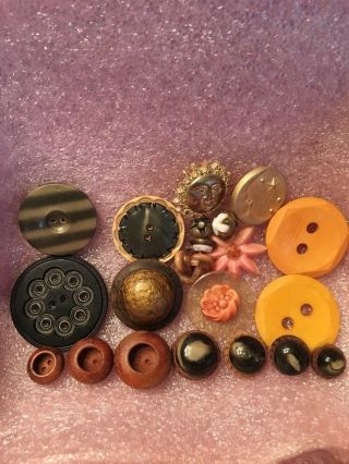 Vintage 21 Total Celluloid Rope Moon Glow Wood & Layered Buttons