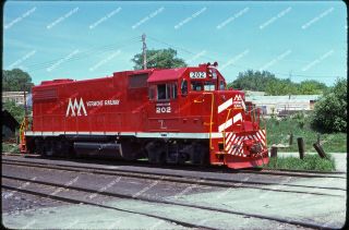 Orig Slide Vermont Railway Gp38 - 2 202 Eight Months Old Kodachrome S
