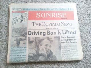 Vintage Buffalo News - Blizzard Newspaper 1/25 1985 Buffalo,  Ny Complete