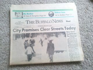 Vintage Buffalo News - Blizzard,  Flutie Newspaper 1/26 1985 Buffalo,  Ny Complete