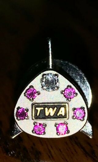 Twa Airlines 10k Gf Attendant Employee Service Award Lapel Pin Marked Cm&d