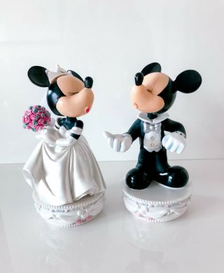 Disney Weddings Mickey And Minnie Bride And Groom Bobblehead Figurines