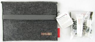 Aa American Airlines Piedmont Heritage Amenities Kit,  Limited Edition