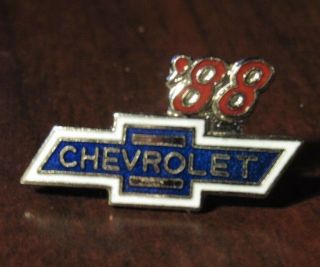 Vintage 1988 Chevy Bowtie Hat Lapel Pin - Chevrolet