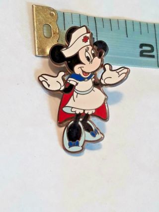 Nurse Minnie Mouse - Disneyland Resort - Rescue Series - Disney Trading Pin