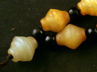 26 Inches Chinese Old Jade Hand Carved Beads Necklace 4