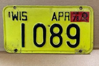 Wisconsin Motorcycle License Plate (1977 - 78) No.  1089.  Vintage License Plate