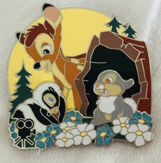 Disney Walt’s Classic Trading Pin - Bambi Thumper Flower - Le 1000