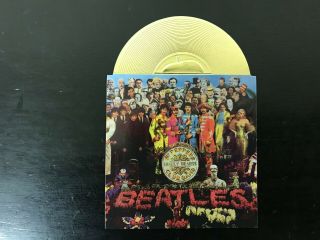The Beatles 1996 Sports Time Chase Card Gold Record 8 St.  Peppers Lonely Hearts