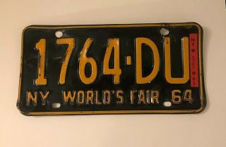1964 1965 York Ny Worlds Fair License Plate 1764 - Du Evc True Vintage
