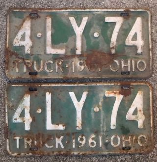 Vtg Matching Pair 1961 Ohio Truck License Plate 4ly74 Green White Plates