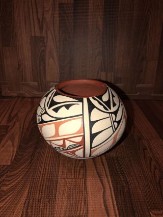 Jemez Pueblo Pottery Pot Signed By M M Toya 3.  5” High X 4” Wide