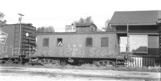B&w Negative Louisville & Nashville Railroad Caboose 133 Blue Ridge,  Ga