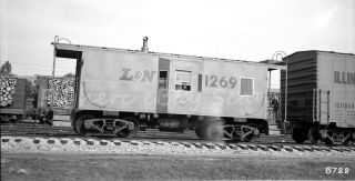 B&w Negative Louisville & Nashville Railroad Caboose 1269 Etowah,  Tn