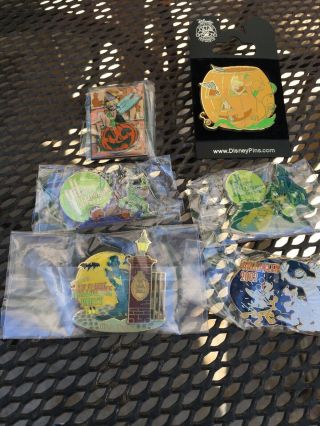 Disney Tinker Bell Dressed As A Witch Halloween Pin Plus 5 Others.