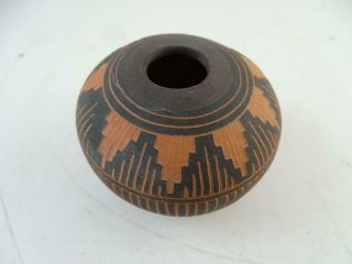 Vintage 2001 Navajo Mexico Native American Indian Art Pottery Pot Miniature