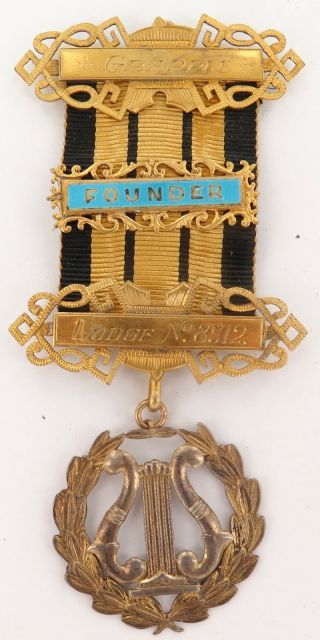 1975 Masonic “grapple” Founder Medal,  Lodge No 8912