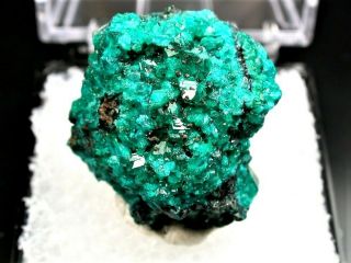 Minerals : Dioptase Crystals On All Sides From Congo