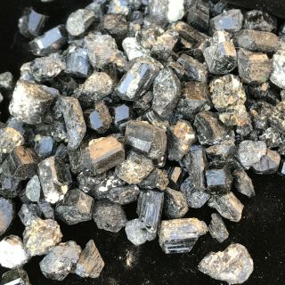 100g Natural Black Tourmaline Mineral Quartz Crystal Gravel Tumbled Stone 7 2