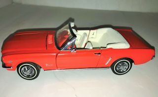 1/24 Diecast Franklin 1964 1/2 Ford Mustang Convertible - - No Box