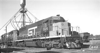 B&w Negative Gtw Railroad Diesel Locomotive 5926 Battle Creek,  Mi 1970