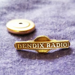 Vintage Bendix Radio Lgb - 14k Gold 5 - Yr Employee Service Award Pin