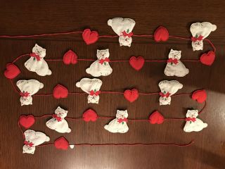 Hand Crafted 8 Foot Cat Kitten Heart Fabric Valentines Garland Red White Euc
