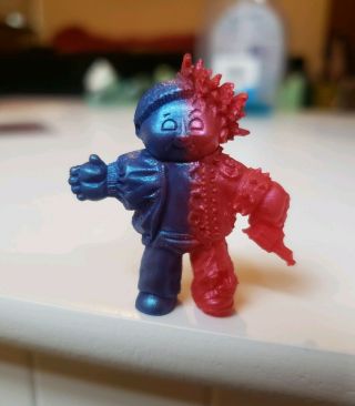 Garbage Pail Kids Custom Toys Split Kit Red & Blue