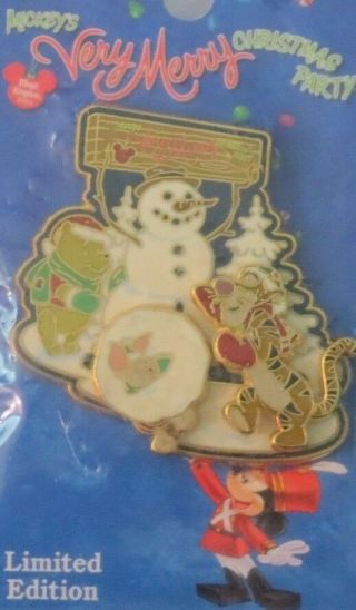 Disney Wdw Very Merry Christmas Party 2004 Winnie The Pooh Tigger Le 2000 Pin