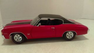 1:18 Maisto 1971 Chevrolet Chevelle Ss 454 Red With Black Stripes Diecast