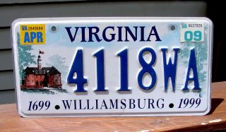 Virginia Williamsburg 1699 - 1999 License Plate 4118wa