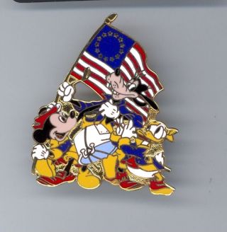 1980s Disney Colonial Fife & Drum Corp Mickey Mouse Donald Duck Goofy Pin Rare
