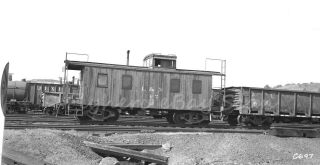 B&w Negative Louisville & Nashville Railroad Caboose 167 Copperhill,  Tn