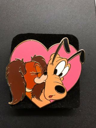 Disney Pin - Valentines Day 2004 - Pluto And Fifi - Kiss Heart Le 1000