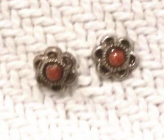 Small Tibetan Coral Flower Stud Earrings Sent In Damask Gift Box