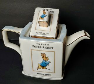 Frederick Warne James Sadler World Of Peter Rabbit Porcelain Book Teapot 2004