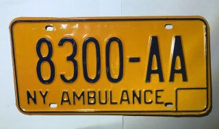 Vintage York Ny Ambulance License Plate Amb 8300 - Aa