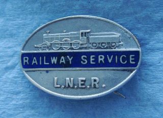 Vintage Railroad Employee Badge: London & North Eastern Railway (lner) ; Figural