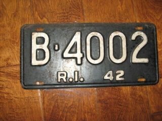 1942 Vintage Rhode Island License Plate Auto Car Vehicle Tag B.  4002