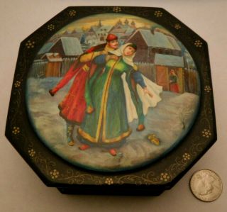 Vintage Russian Lacquer Hand Painted 5 " Hinged Octagon Jewelry Box Signed