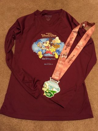 2018 Disney Wine & Dine Half Marathon Medal & Shirt Rundisney