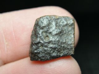 Nwa 10899 Carbonaceous Co3.  2 Chondrite - G673 - 0042 - 2.  20g W/coa - The 13th Ever