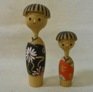 Japanese Vintage Wooden Kokeshi Nodder Doll 12cm 8cm / Floswers