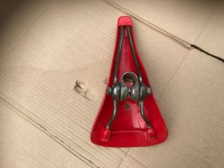 1980,  S AMMACO AERO STYLE “BMX” SEAT IN RED RALEIGH BURNER OLD BMX 6