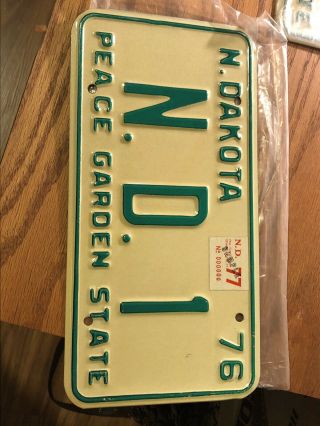 North Dakota 1976 License Plate N.  D.  1