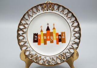 Vintage Disneyland Walt Disney Productions 6 1/8 " Souvenir Plate Castle Japan