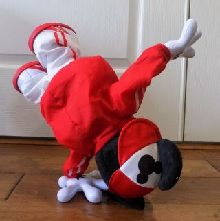 Disney Fisher Price M3 Master Moves Mickey Mouse Hip Hop Break Dancing Doll GRT 5