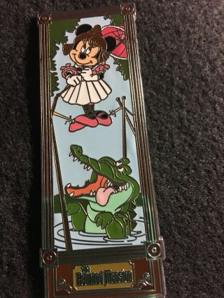 Disney Pin Haunted Mansion Stretching Room Portrait Minnie Parasol Girl Tic Toc