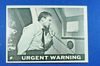 1966 Topps Lost In Space - 30 Urgent Warning - Ex